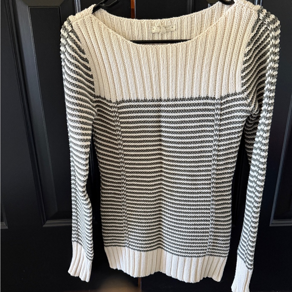 Old Navy Crew Neck Sweater - Cream and Gray Stripes